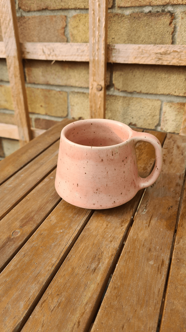 Iris Mug - Standard - Strawberry Shortcake
